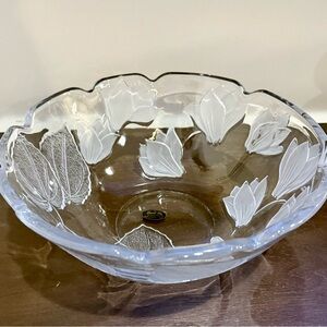 Vintage Crystal Clear Studios Elegant Clear Glass Bowl.